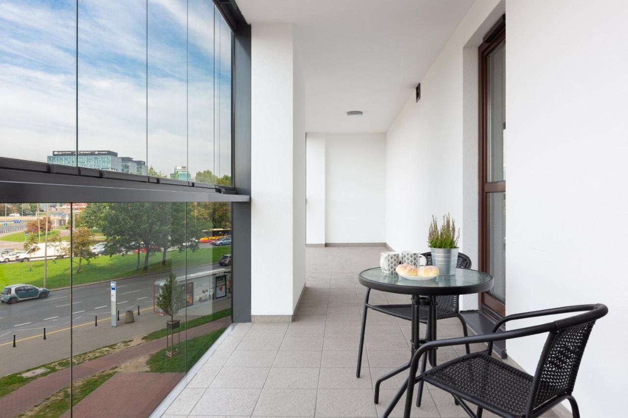 Apartments Warsaw Bitwy Warszawskiej Varsóvia Exterior foto
